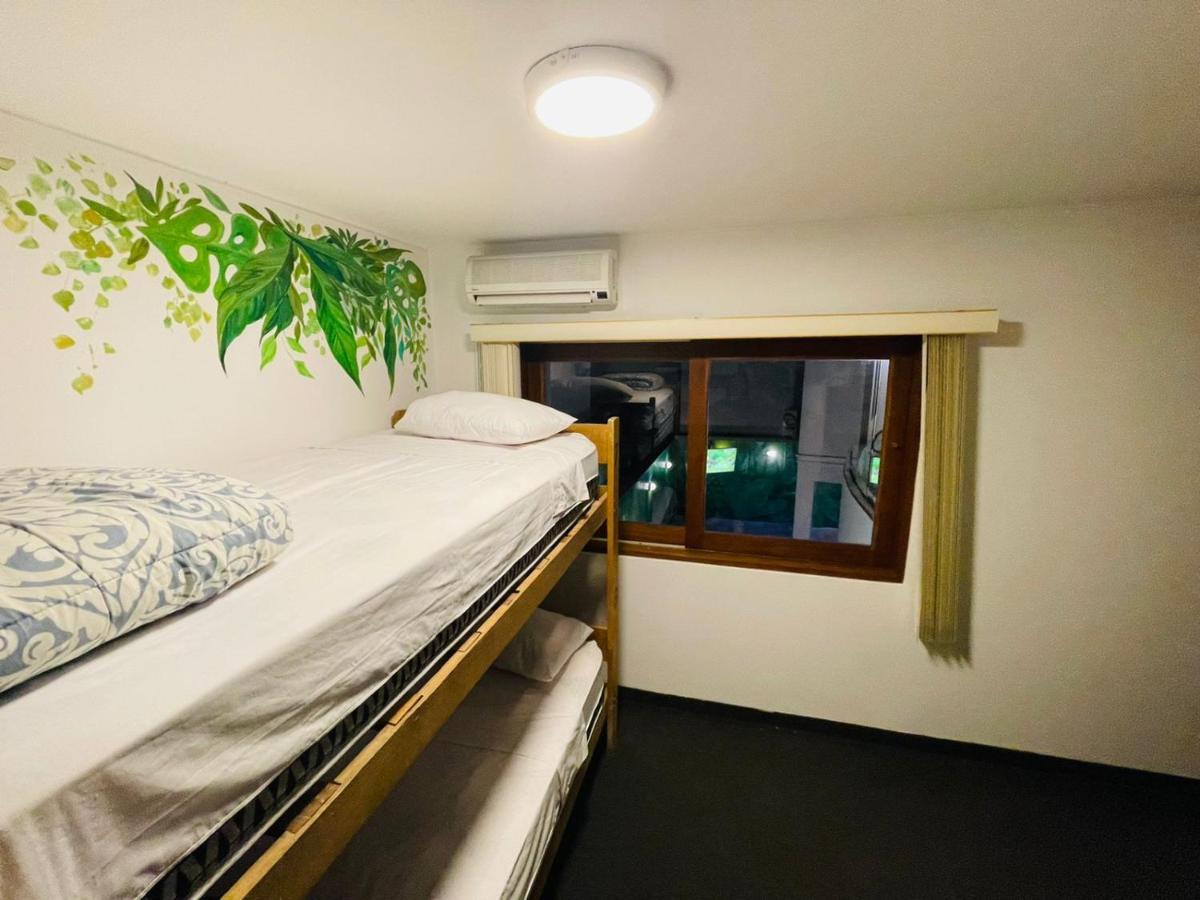 Rainbow Hostel Lima Bagian luar foto